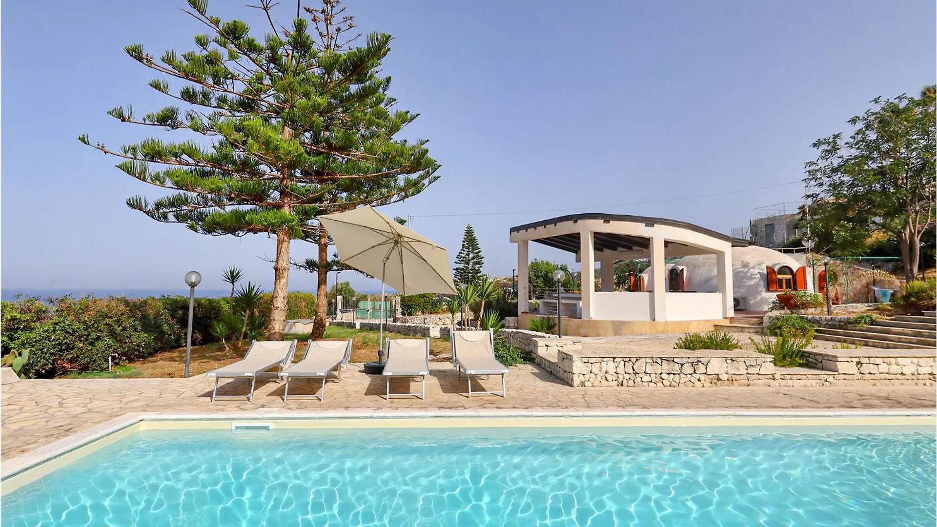 Holiday home Cozy Home In Siracusa With Kitchen Syracuse Italy