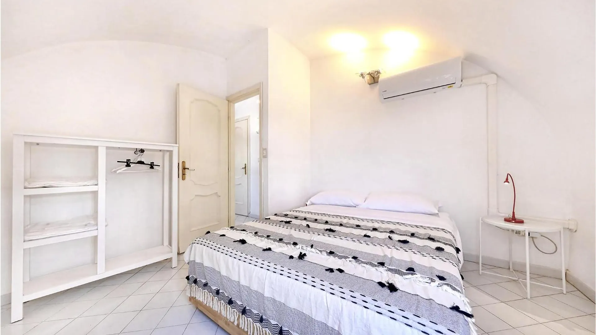 Holiday home Cozy Home In Siracusa With Kitchen Syracuse