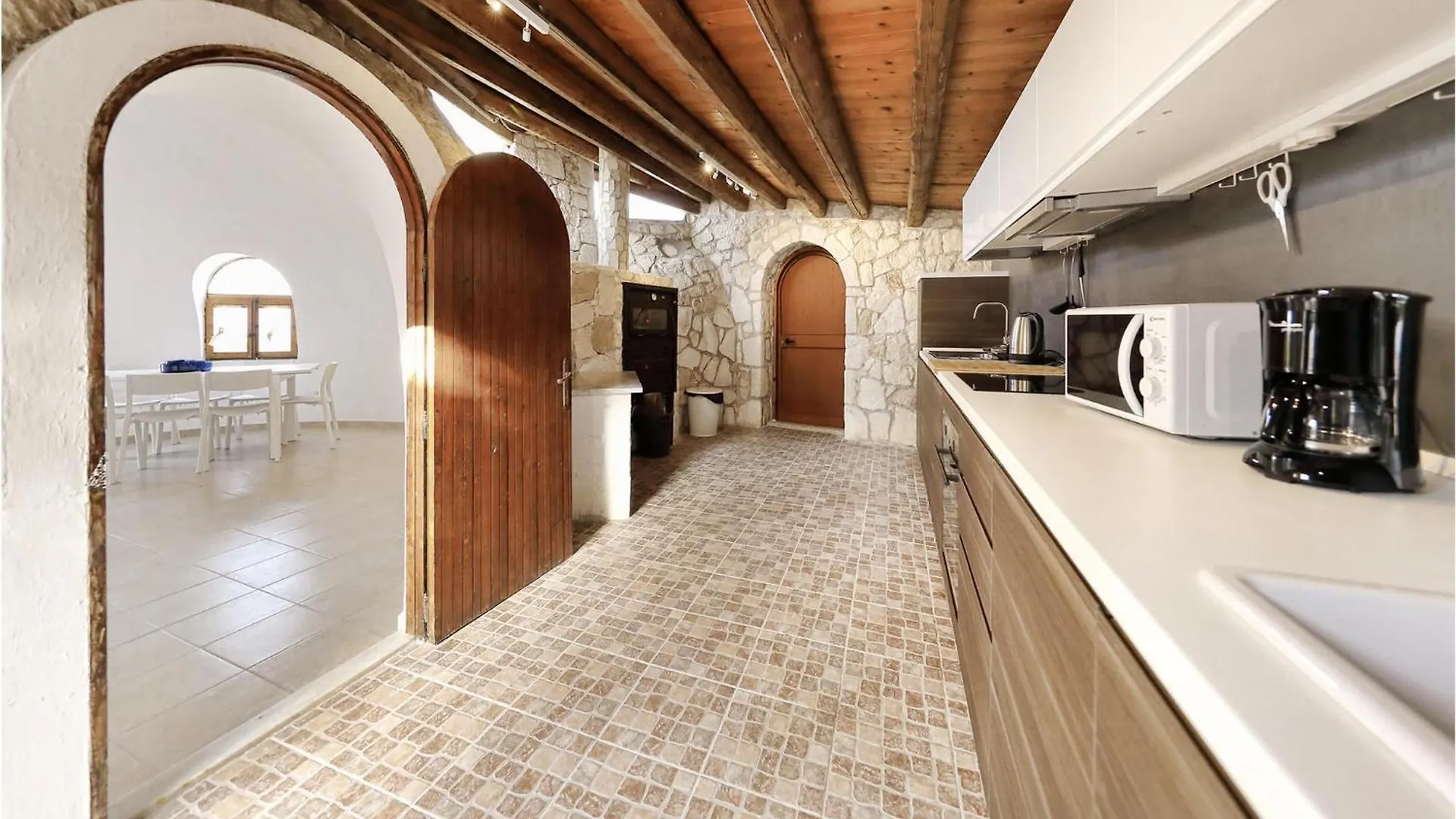 Cozy Home In Siracusa With Kitchen Syracuse Italy